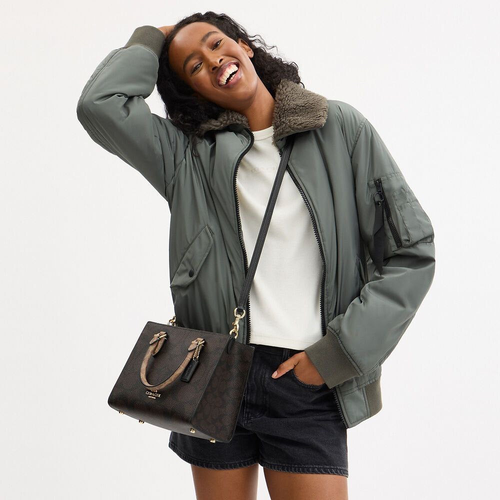 Maggie Small Tote Bag In Blocked Signature Canvas