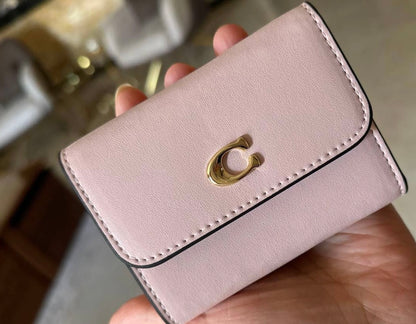 Essential Card Holder Wallet