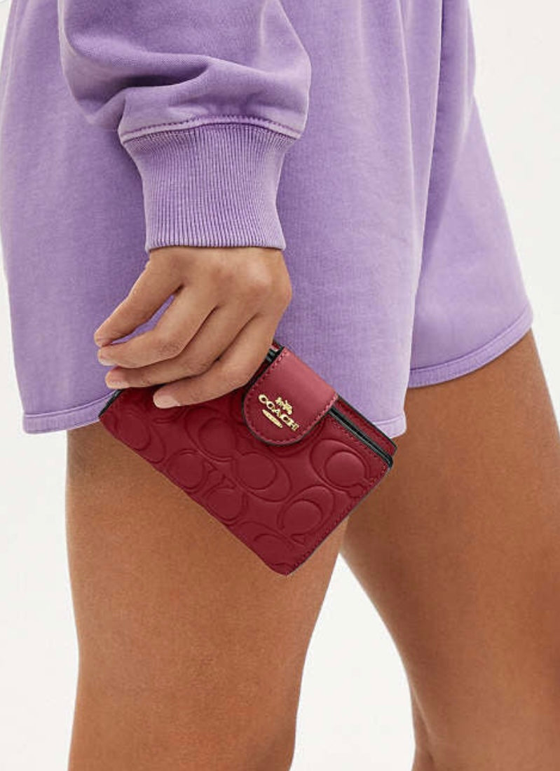 Medium Corner Zip Wallet