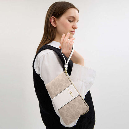 Corner Zip Wristlet