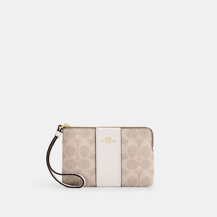 Corner Zip Wristlet