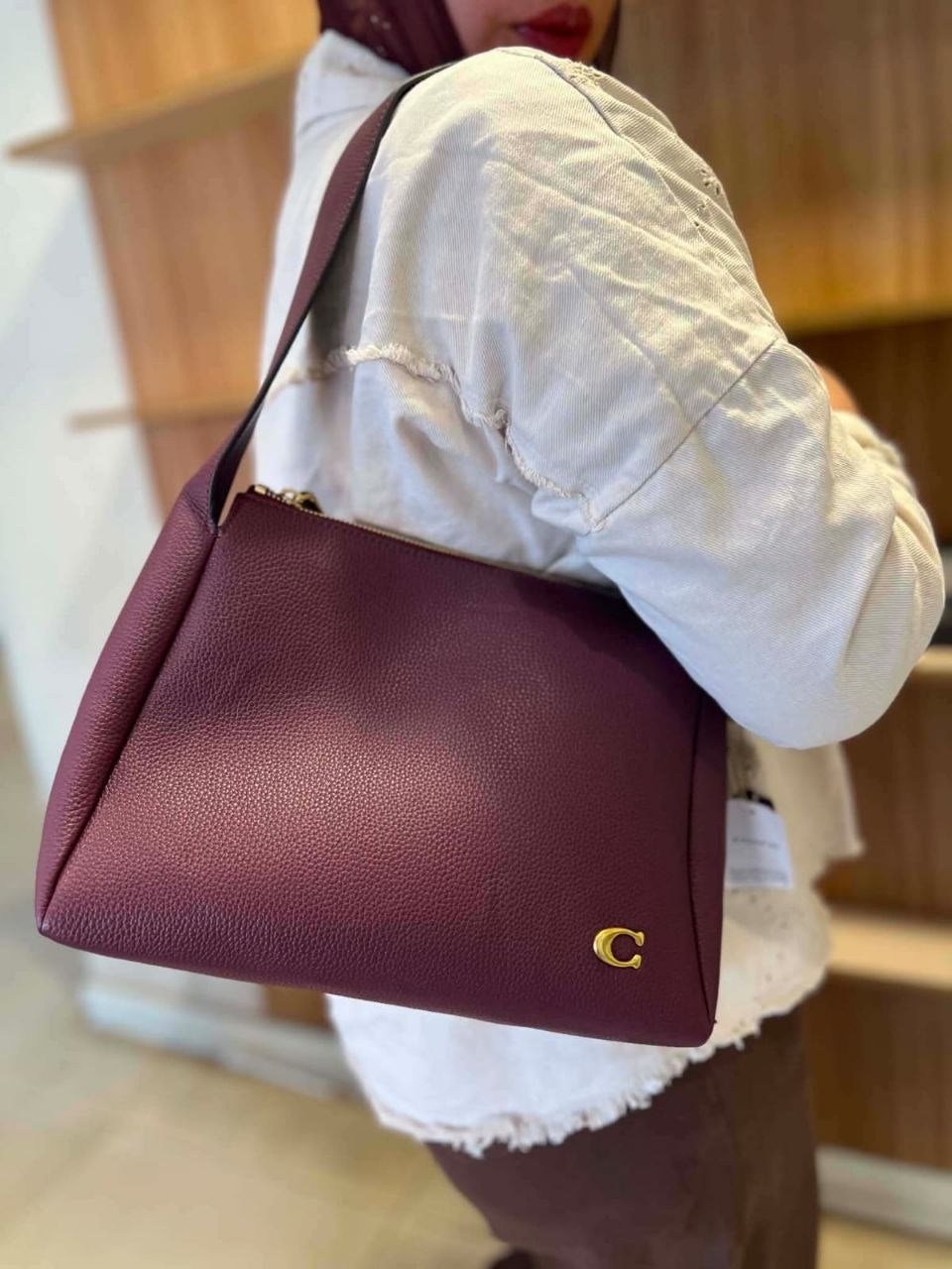 Lola Shoulder Bag