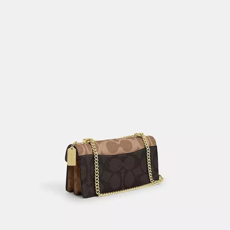 Klare Envelope Crossbody