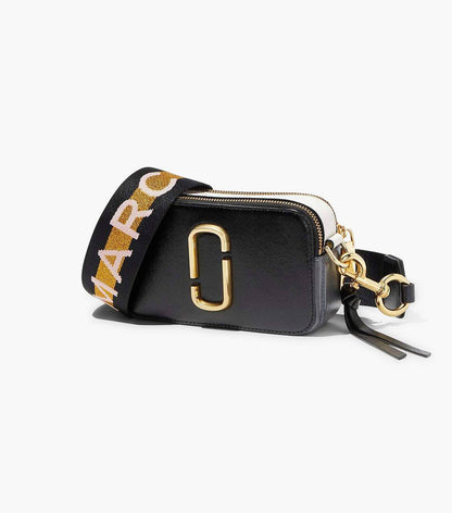 The Camera Bag / Snapshot