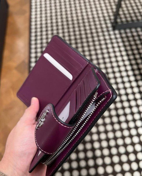 Medium Corner Zip Wallet with floral print