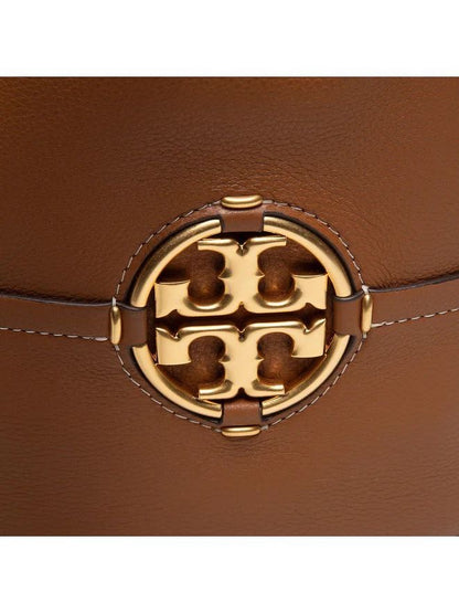 𝐓𝐨𝐫𝐲 𝐁𝐮𝐫𝐜𝐡 𝐁𝐮𝐜𝐤𝐞𝐭 𝐌𝐨𝐧𝐨𝐠𝐫𝐚𝐦 𝐥𝐞𝐚𝐭𝐡𝐞𝐫 𝐭𝐨𝐭𝐞